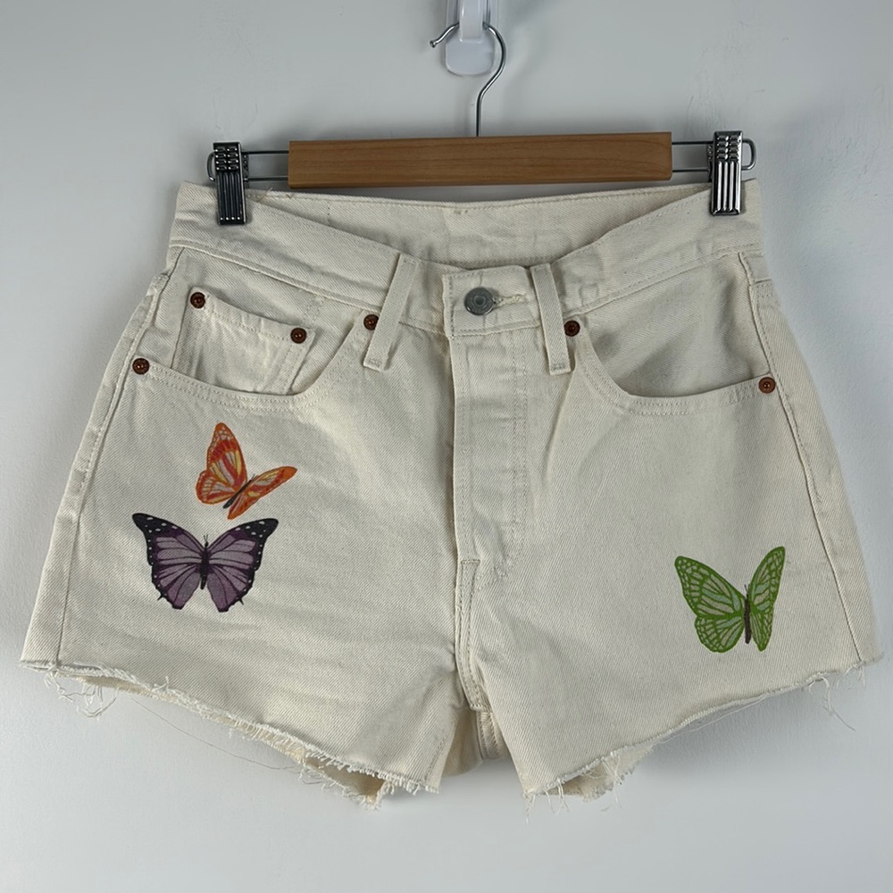 Levi’s 501 rare cream denim cut-off shorts with colourful butterflies size 26